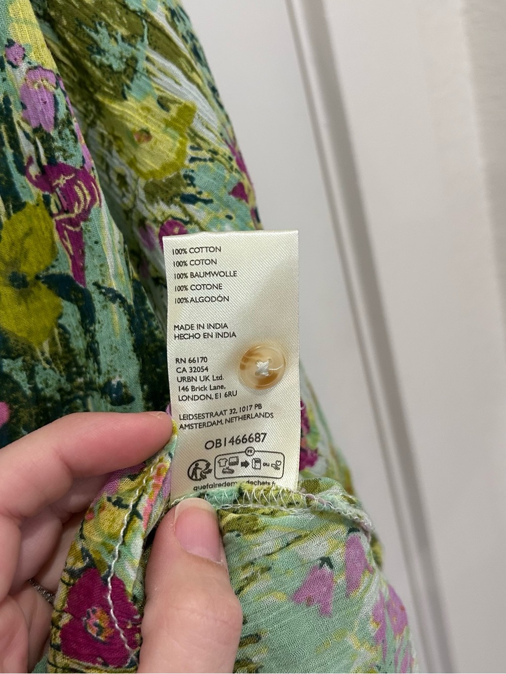 Pilcro for Anthropologie Green Floral Button-Front Blouse with Pink Accents - Picture 6 of 9